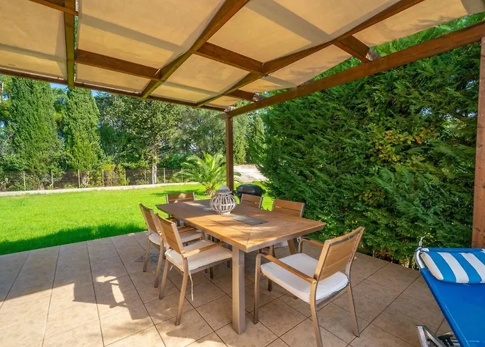 Fedra - 3 Bedrooms - Sleeps 6p Villa Sami (Kefalonia)