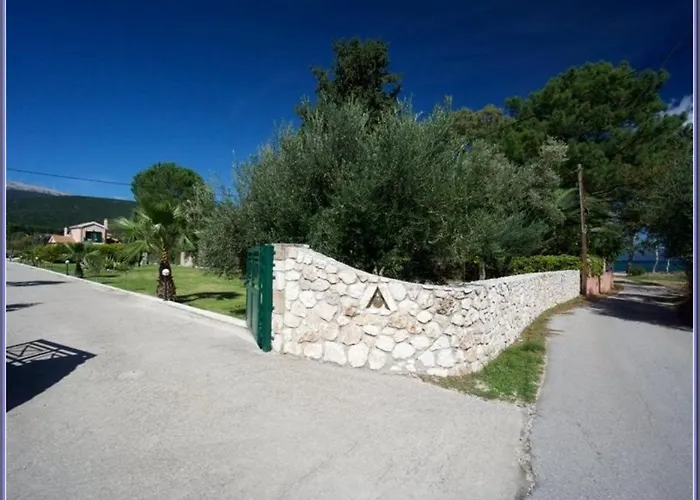 Fedra - 3 Bedrooms - Sleeps 6p Villa Sami (Kefalonia)